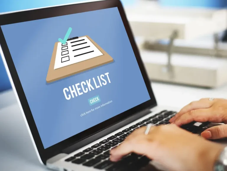 Checklist avant de lancer votre site WordPress 2 Checklist WordPress énumérant 20 points essentiels